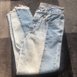 American Eagle vintage two toned skinny jeans